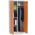<h2>
Шкафы металлические</h2>
<p>
	 Компания Металл-Завод производит качественную, функциональную и практичную металлическую мебель, предлагая покупателям тысячи моделей готового оборудования. В интернет-магазине «Металлклаб» вы можете <b>купить металлические шкафы</b> в типовом исполнении или заказать мебель, изготовленную по вашим чертежам и эскизам. Шкафы из листовой стали позволят вам эффективно решить вопрос с хранением одежды, оборудования, медикаментов и документов, и полностью обустроить производственное, торговое, социальное и складское помещение.
</p>
<h2 align="left">Металлические шкафы от производителя<br>
 </h2>
<p align="left">
	 Шкафы из листовой стали применяются там, где необходимо быстро организовать удобное, компактное и безопасное хранение различных вещей. Металлические шкафы устанавливаются в спортивных, торговых и досуговых центрах, в медицинских и образовательных учреждениях, а также в офисах, складских и производственных помещениях. Функциональная металлическая мебель рассчитана на интенсивную эксплуатацию, но даже при таком способе использования оборудование сохраняет свой внешний вид и свойства.<br>
</p>
<p align="left">
	 Мебель производится из листовой холоднокатной стали – материала, обладающего устойчивостью к воздействию влаги и повышенной износостойкостью: стальные поверхности не подвержены ржавчине, горению, а слой лакокрасочного покрытия защищает металл от царапин и придает ему привлекательный цвет. Сохранность содержимого обеспечивают навесные, ригельные и встраиваемые цилиндрические замки повышенной секретности – тип запирающей фурнитуры, так же как и варианты наполнения, выбирает заказчик. В качестве наполнения производитель предлагает использовать:
</p>
<p align="left">
</p>
<ul>
	<li>
	Стеклянные и металлические полки; </li>
	<li>
	Выдвижные ящики и лотки; </li>
	<li>
	Крючки и штанги для одежды; </li>
	<li>
	Функциональные перегородки и другие элементы. </li>
</ul>
<p align="left">
	 В своих изделиях производитель использует современную фурнитуру – замки повышенной секретности и надежные петли для дверей. <strong>Металлический шкаф</strong> имеет быстромонтируемую конструкцию – собрать оборудование могут даже неспециалисты. Лаконичный дизайн и нейтральные цвета оборудования позволяют сочетать различные виды мебели, комплексно решая вопрос обустройства пространства.
</p>
<h2>
Как купить металлический шкаф для одежды и другую мебель? </h2>
<p align="left">
 <strong>Купить шкафы</strong> и другое оборудование из листовой стали можно, оформив заказ online. Для этого на сайте предусмотрена удобная система поиска товаров с учетом нужных параметров, а также понятная форма заказа. Если вам потребуется помощь, менеджеры магазина ответят на все вопросы, касающиеся качества, способов оплаты, сборки и доставки оборудования. При покупке оборудования вы также можете заказать его сборку, или воспользоваться услугой разработки проекта обустройства помещения мебелью от компании Металл-Завод.
</p> Шкафы металлические